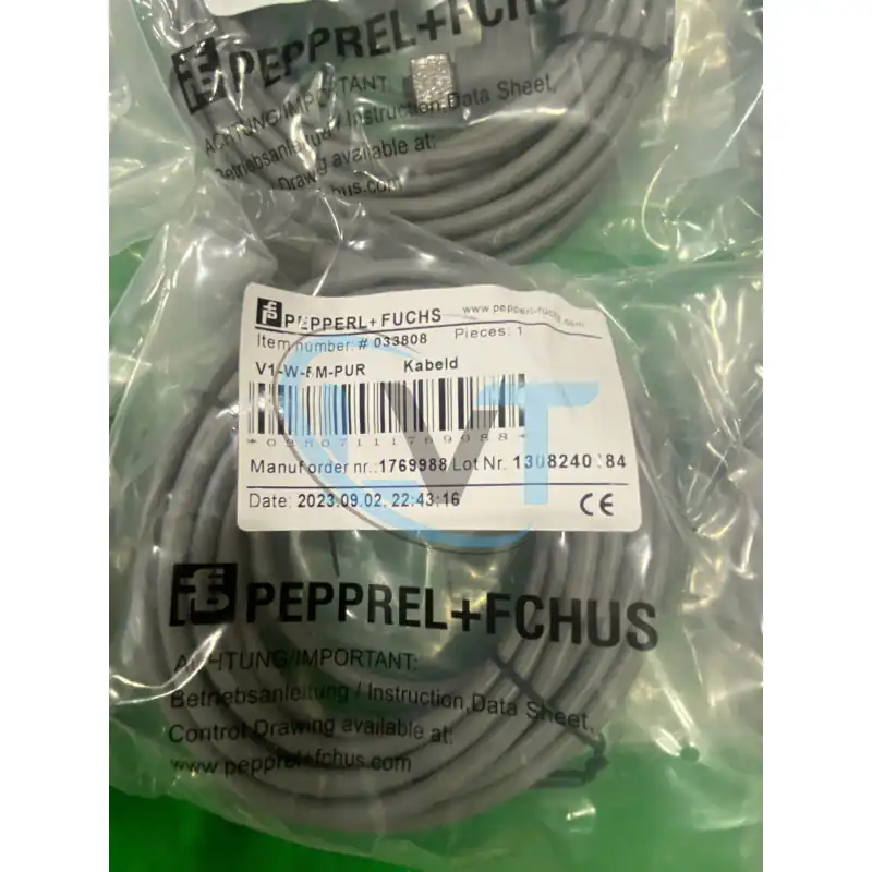 Dây cáp V1-W-5M-PUR