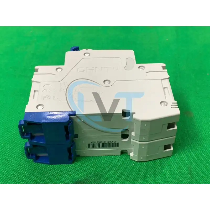 Cầu dao NB1-63 2P C10 6KA(R)