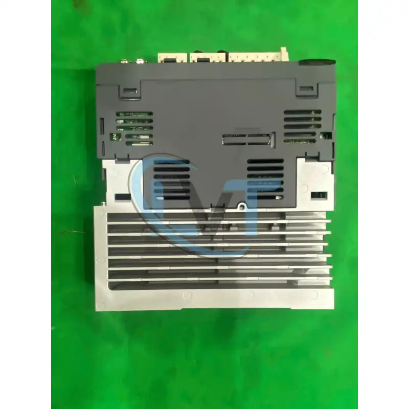 Bộ điều khiển MDS-D-SVJ3-04