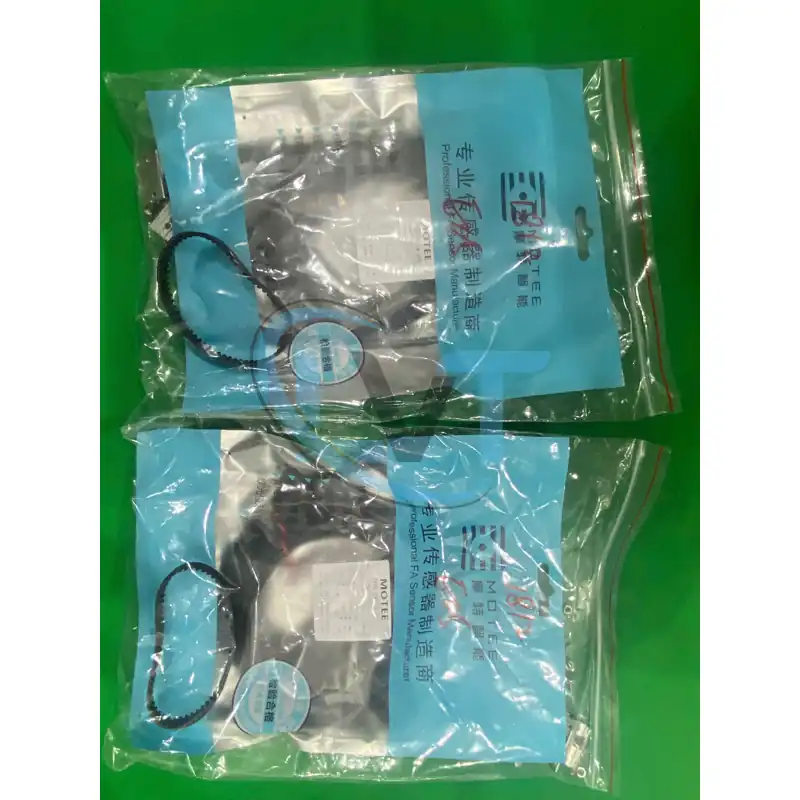 Cảm biến UX674-WR