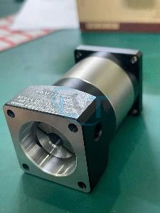 Hộp số hành tinh PLF042-L2-70-S2-P2 tỷ số truyền 70:1