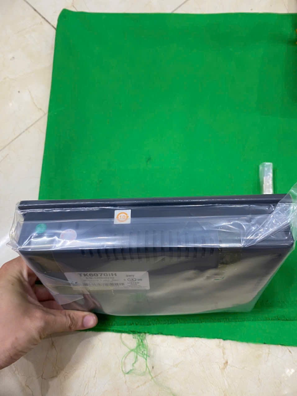 Màn hình TK6070iH 3WV