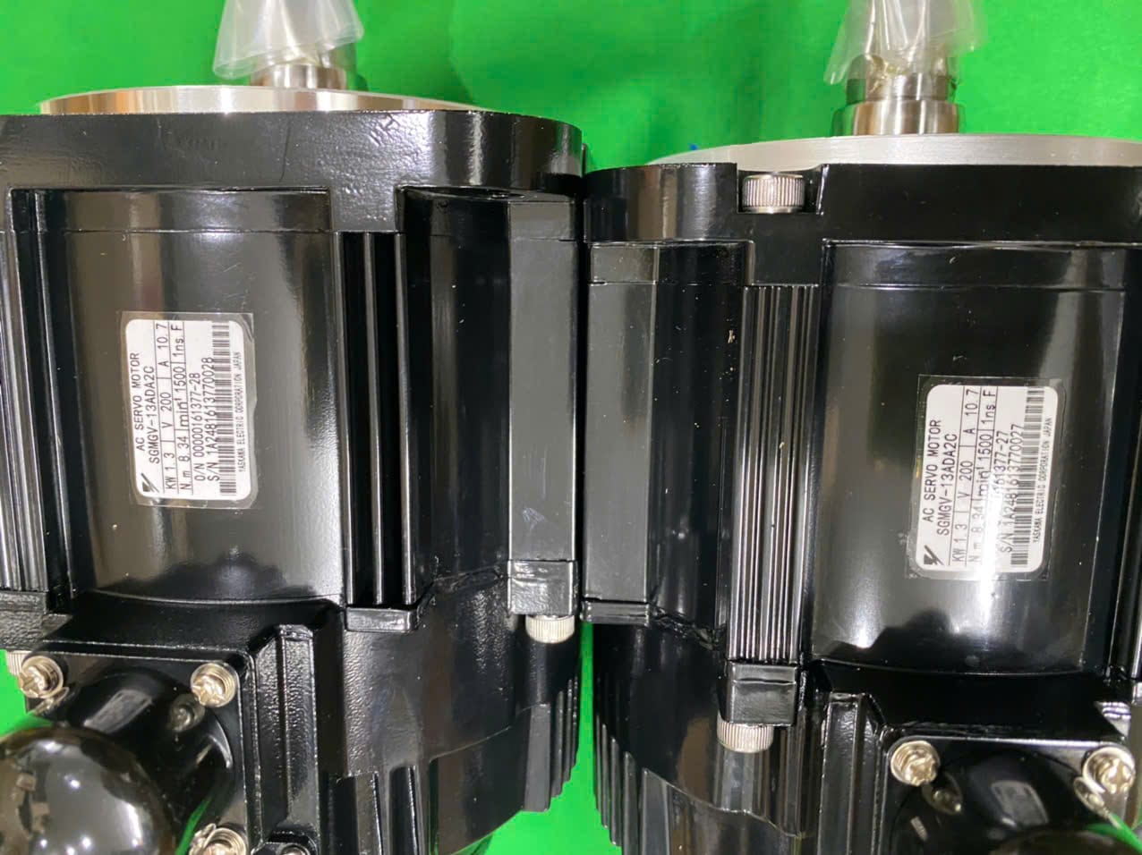 Động cơ SGMGV-13ADA2C